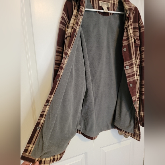 Men's Duluth Trading Co. Fleece Lined Relaxed-Fit Deep Brown Plaid Shirt Jac - M - Picture 3 of 12